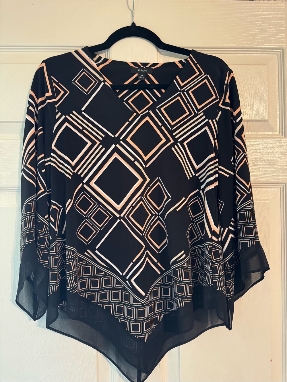 Alfani Black Tunic Top with Cream Geometric Print Med Petite